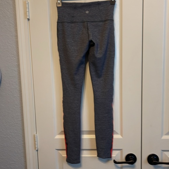 Lululemon Run: Runder Under Pant REVERSIBLE - Picture 8 of 11